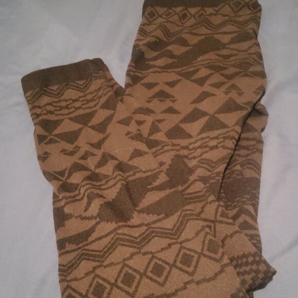 ARDENE Pants - LEGGINGS BY ARDENE SIZE M/L ..NEW NO TAGS SALE